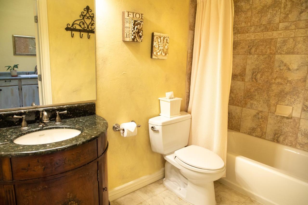 Letson Loft Hotel Bisbee Δωμάτιο φωτογραφία